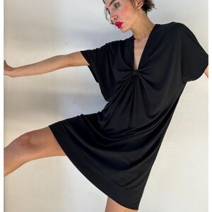 Banana Republic Black V-neck Knot Front Stretch Short Sleeve Mini Dress